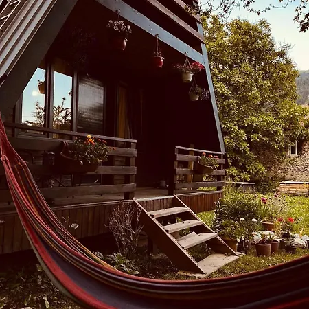 Cottage Mida Mestia Exterior photo
