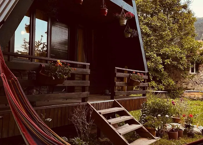Cottage Mida